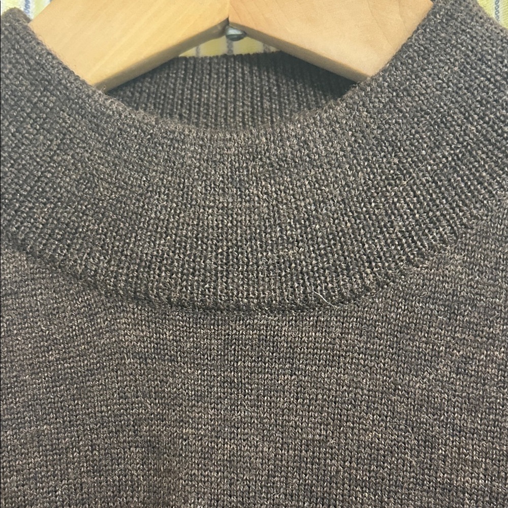 Women's mock wool Sweater Set - Forest Green and Chocolate Brown - Picture 3 of 7